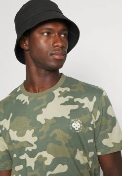 Pier One Hombre Camiseta Estampada - Dark Green -Pier One Tienda 04ef730b06ec4dfe9b78e71066924278