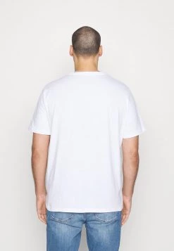 Pier One Hombre 3 PACK - Camiseta Básica - White 9 Pier One Hombre 3 PACK - Camiseta Básica - White -Pier One Tienda 087973e1f91e4bb080b8d545e9d8d4ed