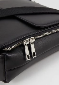 Pier One Hombre Bandolera - Black -Pier One Tienda 08e05ba149b84501ab3475d2c909f710