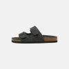 Pier One Unisexo UNISEX - Sandalias Planas - Dark Grey -Pier One Tienda 0ac1222256a94625b3cb225786a8676f