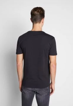 Pier One Hombre Camiseta Estampada - Black -Pier One Tienda 0d552f3b70294cbe9b438f0d5bb67706