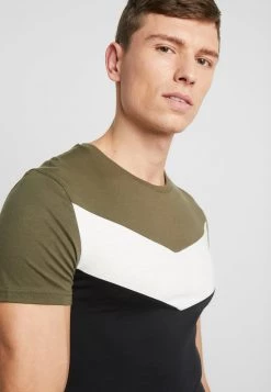Pier One Hombre Camiseta Básica - Green/black 13 Pier One Hombre Camiseta Básica - Green/black -Pier One Tienda 102273d440d9470ca76cd37bef261a03