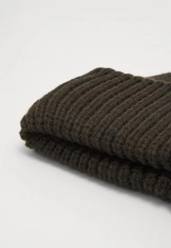 Pier One Unisexo 3 PACK UNISEX - Gorro - Black/grey/khaki 8 Pier One Unisexo 3 PACK UNISEX - Gorro - Black/grey/khaki -Pier One Tienda 122ae2a604e04a33bd6c28fbbb6d2af3