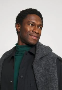 Pier One Hombre Camiseta De Manga Larga - Green 13 Pier One Hombre Camiseta De Manga Larga - Green -Pier One Tienda 19e5a09acbc8464fb4738e5b232ee33d