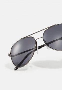 Pier One Hombre Gafas De Sol - Gunmetal -Pier One Tienda 1ac8ea725dd947dba1fae0bcc351a650