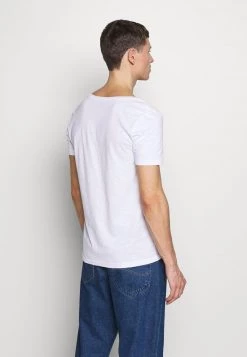 Pier One Hombre Camiseta Básica - Bright White -Pier One Tienda 1d9ea65763c74680b71aa65cef1d7b93