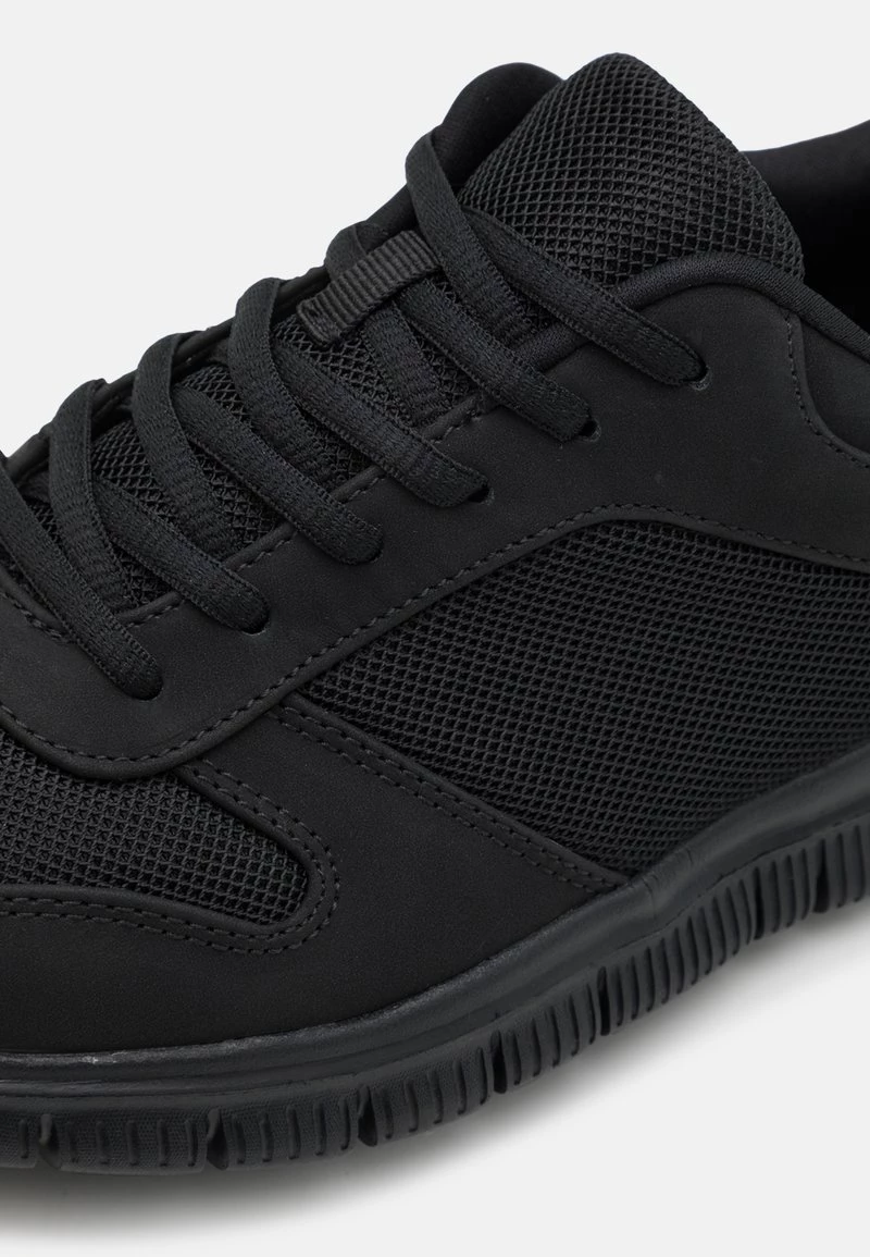 Pier One Unisexo UNISEX - Zapatillas - Black 8 Pier One Unisexo UNISEX - Zapatillas - Black - Imagen 6