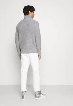 Pier One Hombre NEW CABLE TURTLENECK JUMPER - Jersey De Punto - Light Grey -Pier One Tienda 32a66ddf356746e5948ada6a78e8899b