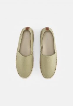 Pier One Unisexo RENA ESPADRILLE UNISEX - Alpargatas - Olive -Pier One Tienda 37f61750ec004994b62ae6ddcfad1a43