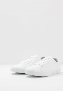 Pier One Hombre UNISEX - Zapatillas - White -Pier One Tienda 3ad025b8a3fb4ca688299eec789bfe64