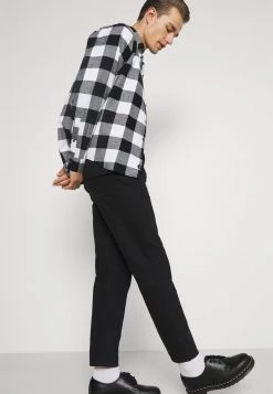 Pier One Hombre Camiseta Estampada - Black -Pier One Tienda 3c2bbb5926d9489e8da238c56a6fccad