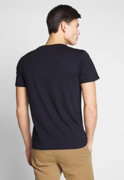 Pier One Hombre 2 PACK - Camiseta Básica - White/dark Blue -Pier One Tienda 3fa5884e4b594e09a9d55bcef4378d1b