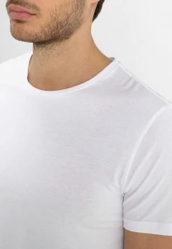 Pier One Hombre Camiseta Básica - White -Pier One Tienda 45ba89a7fead4a8ab7069a4eee7a2e1a