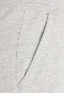 Pier One Hombre 3 PACK - Pantalones Deportivos - Mottled Light Grey/mottled Dark Blue/black -Pier One Tienda 58caa3db374b4ce39703a992d5c2b59c