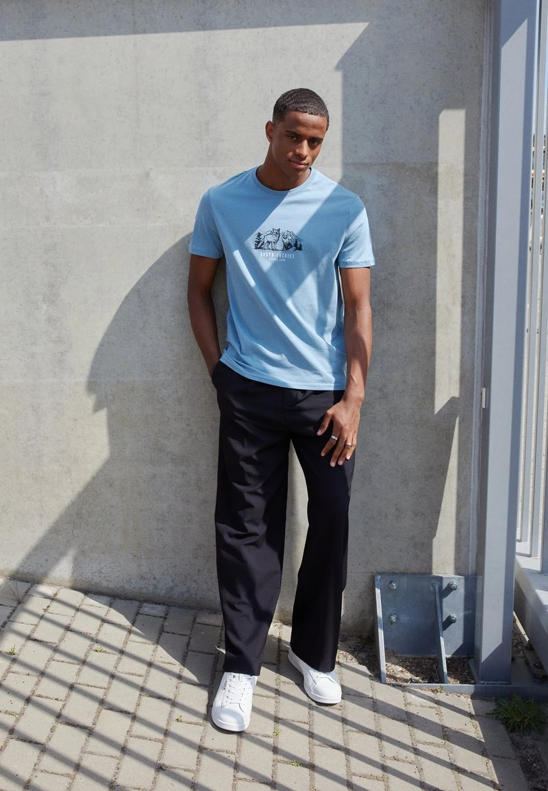 Pier One GRAPHIC T-SHIRT - Camiseta Estampada - Dark Blue, Hombre 3 Pier One GRAPHIC T-SHIRT - Camiseta Estampada - Dark Blue, Hombre