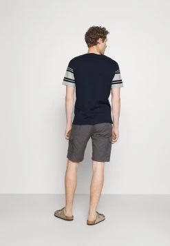 Pier One Hombre Camiseta Estampada - Dark Blue -Pier One Tienda 691e095faa4949a194fbdf6cb6914468