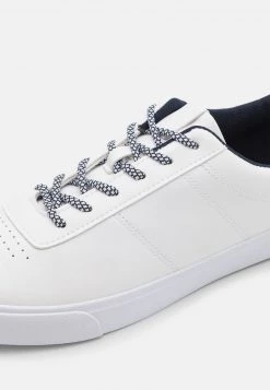 Pier One Unisexo UNISEX - Zapatillas - White -Pier One Tienda 6cdc01f0efa243d1834a31b59c0e016b
