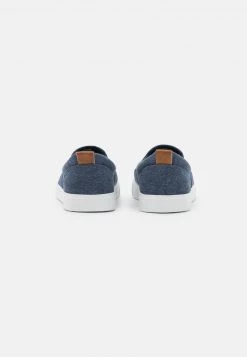 Pier One Unisexo UNISEX - Zapatillas - Blue Denim -Pier One Tienda 71590e0a2f00484c8b56a2fc94cb4227