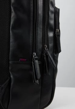 Pier One Hombre Mochila - Black -Pier One Tienda 76d11542f77c44f99d1211cb65c092dc