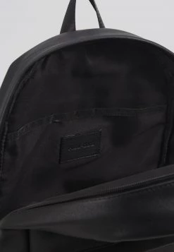 Pier One Unisexo UNISEX - Mochila - Black 11 Pier One Unisexo UNISEX - Mochila - Black -Pier One Tienda 835a2b7757574e4eb5b76b2611bf2eb1