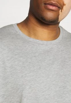 Pier One Hombre 5 PACK - Camiseta Básica - Khaki/grey/dark Blue -Pier One Tienda 8700a41455ac40399e0ba0b358a0a801