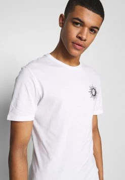 Pier One Hombre SUN MOON TEE - Camiseta Estampada - White -Pier One Tienda 90a3ac479d474572b556327c321c4633