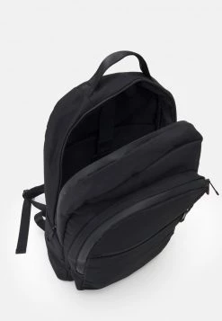 Pier One UNISEX - Mochila - Black, Unisexo 10 Pier One UNISEX - Mochila - Black, Unisexo -Pier One Tienda 9cab5ef6f2b94289846f538042d966a9