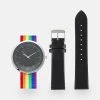 Pier One PRIDE SET UNISEX - Reloj - Multi-coloured/black, Unisexo 2 Pier One PRIDE SET UNISEX - Reloj - Multi-coloured/black, Unisexo -Pier One Tienda a6867c953df74750a7371031b139d528