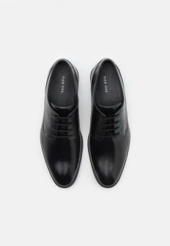 Pier One Hombre LEATHER - Zapatos Con Cordones - Black -Pier One Tienda a6fe37de46a34479b494b07367f9ecba
