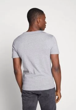 Pier One Hombre 3 PACK - Camiseta Básica - Black, Grey, Green -Pier One Tienda b3e2272097fd45d28e31884f564c0681