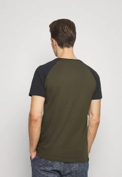Pier One Hombre Camiseta Básica - Olive -Pier One Tienda b534a29d95044e73af0a4461dde9b718