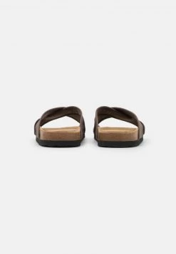 Pier One Unisexo UNISEX - Pantuflas - Brown -Pier One Tienda b64bd94841374f58a4a8e2cf13040258