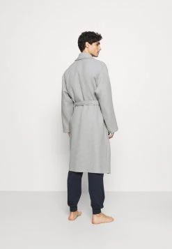 Pier One Hombre Albornoz - Light Grey 9 Pier One Hombre Albornoz - Light Grey -Pier One Tienda b68ba810bfe146c09affa8730a6c9ea7