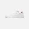 Pier One Unisexo UNISEX - Zapatillas - White -Pier One Tienda b6b098db2b844a1ab6ffe433eb818cb7