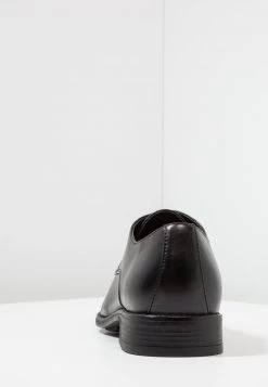 Pier One Hombre Zapatos Con Cordones - Black 11 Pier One Hombre Zapatos Con Cordones - Black -Pier One Tienda b6d2ef8916ee4c329716c04fa26e54b6