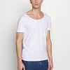 Pier One Hombre Camiseta Básica - Bright White -Pier One Tienda b764434f257f4462a0112523e5a4d304