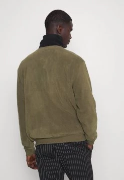 Pier One Hombre Forro Polar - Black/olive -Pier One Tienda c23a818e12d64f109d2e42ac34c2edcc