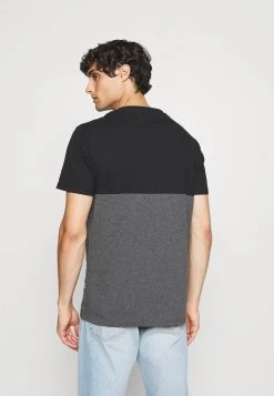 Pier One Hombre Camiseta Estampada - Black/grey -Pier One Tienda c52452ea7e444ed68f7cf0243888c1c9