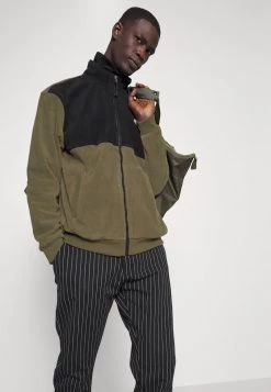 Pier One Hombre Forro Polar - Black/olive -Pier One Tienda c80b115cb8da4237871889c2536d8abe