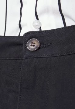 Pier One Hombre 2 PACK - Shorts - Black/olive -Pier One Tienda c8820f9e55d04242888847594dabac20