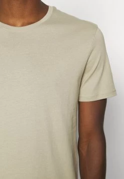 Pier One Hombre 5 PACK - Camiseta Básica - White/dark Grey/black -Pier One Tienda ccdceb9d79c24e32baab38b9f3eaa229