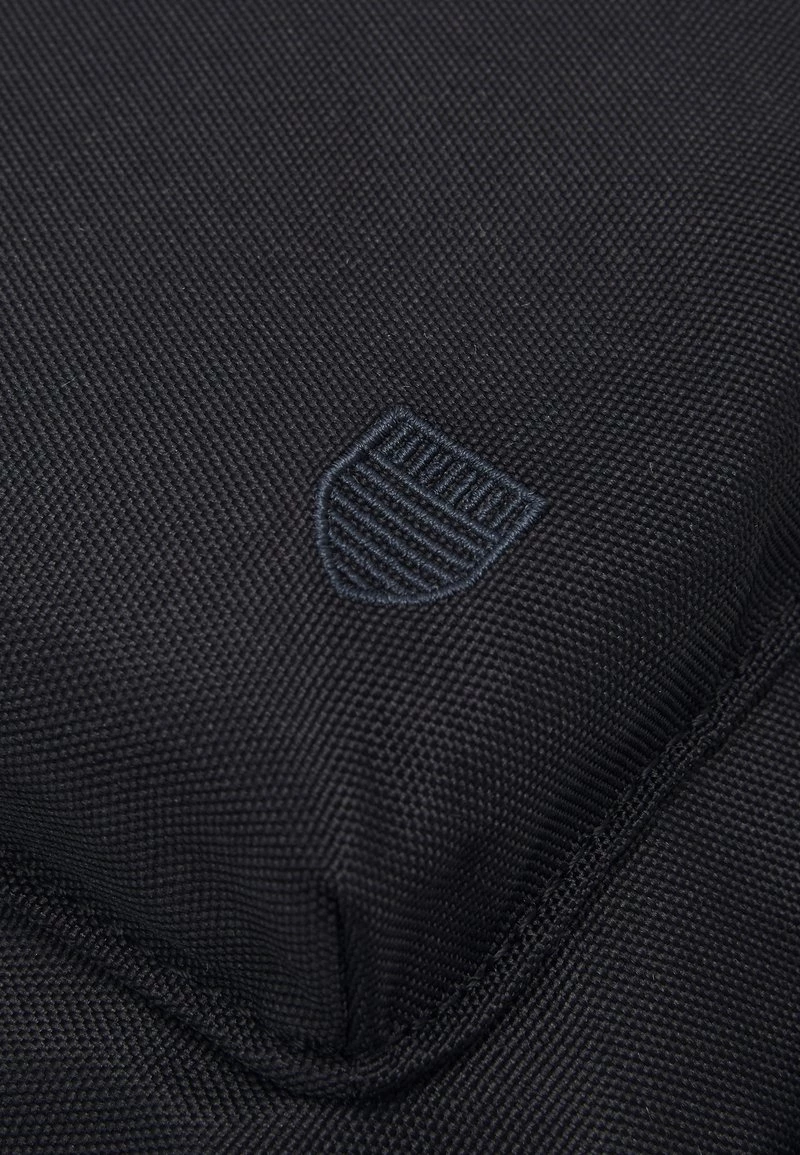 Pier One Unisexo SET PENCIL CASE UNISEX - Mochila - Black 7 Pier One Unisexo SET PENCIL CASE UNISEX - Mochila - Black - Imagen 5