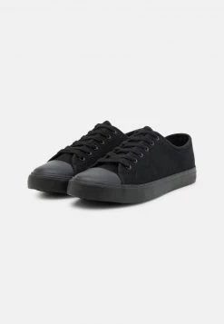 Pier One Unisexo UNISEX - Zapatillas - Black -Pier One Tienda d236c964283d4d5d97c495ff6bfc0680