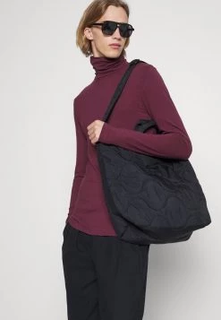 Pier One Hombre 2 PACK - Camiseta De Manga Larga - Bordeaux/dark Blue 13 Pier One Hombre 2 PACK - Camiseta De Manga Larga - Bordeaux/dark Blue -Pier One Tienda d2615e04deb9419db6c41a5fcc3d6b1a