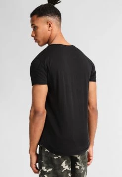 Pier One Hombre Camiseta Básica - Black -Pier One Tienda d6602250572043e18ca408482080235f