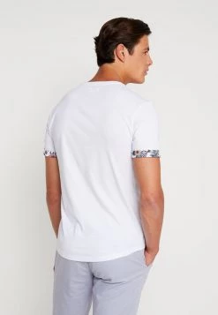Pier One Hombre Camiseta Estampada - White -Pier One Tienda d8ac71e6cb7b429d8a49717f3f6be15b
