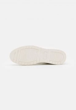 Pier One Hombre Zapatillas Altas - White -Pier One Tienda dfa357d413d24b84a9f6a7f8b651da4f