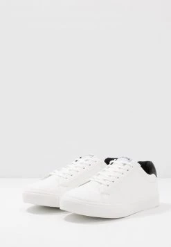 Pier One UNISEX - Zapatillas - White, Hombre -Pier One Tienda eab08c48b6fa457f871b0b4f56cf5e34