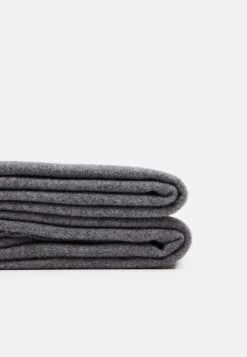 Pier One Unisexo UNISEX - Bufanda - Grey -Pier One Tienda ec5527395bf74ce5a255f492061affa7