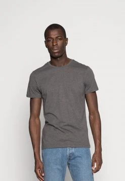 Pier One 3 PACK - Camiseta Básica - Black/grey/green, Hombre 13 Pier One 3 PACK - Camiseta Básica - Black/grey/green, Hombre -Pier One Tienda ee89d58fc61140e19ce307b0b3b5e4cf